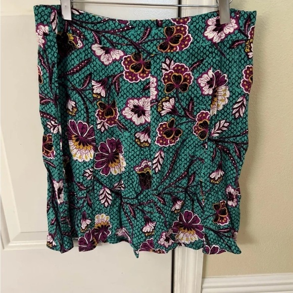 New with tags Loft Swing Skirt - Picture 2 of 6